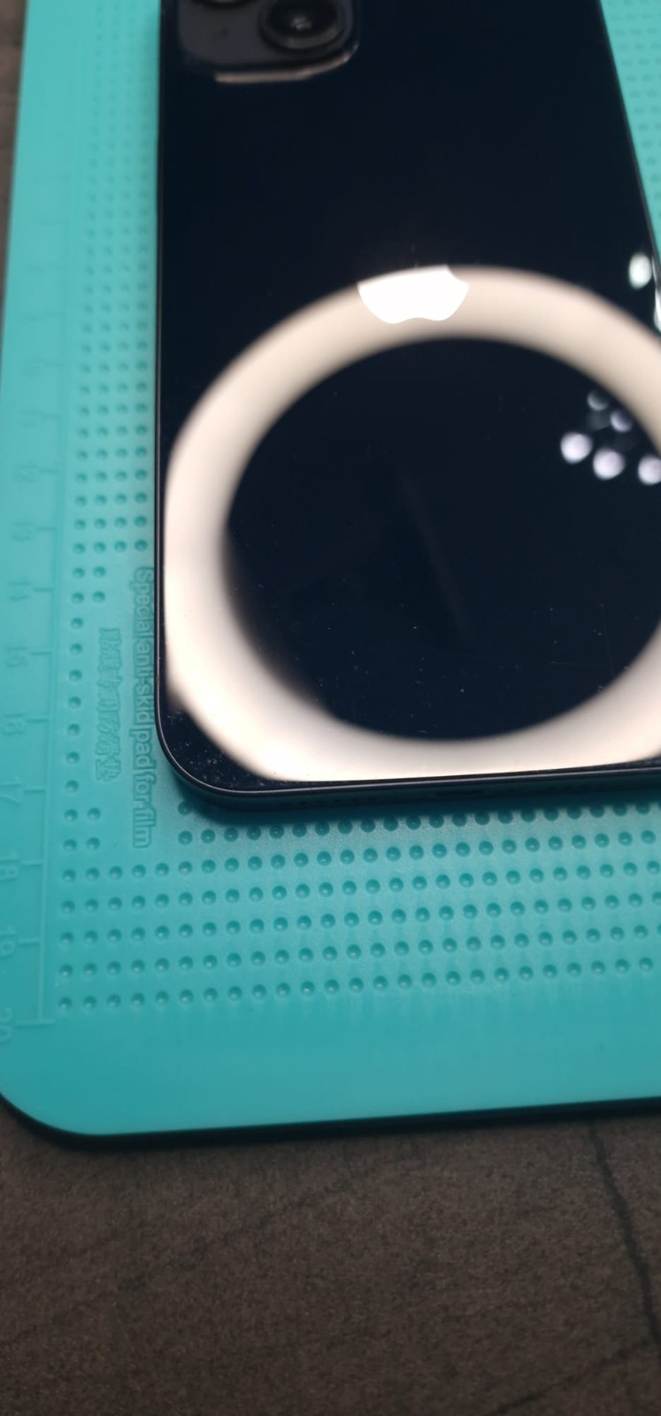 Apple iPhone 14 Plus 128GB Mitternacht/Schwarz Zustand: GUT â Bild 9