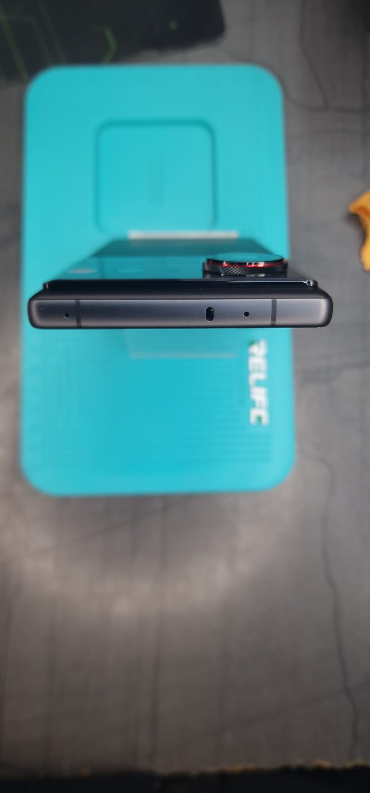 nubia Z80 Ultra 16GB 512GB Black Zustand: Sehr gut Siehe Bilder â Bild 4