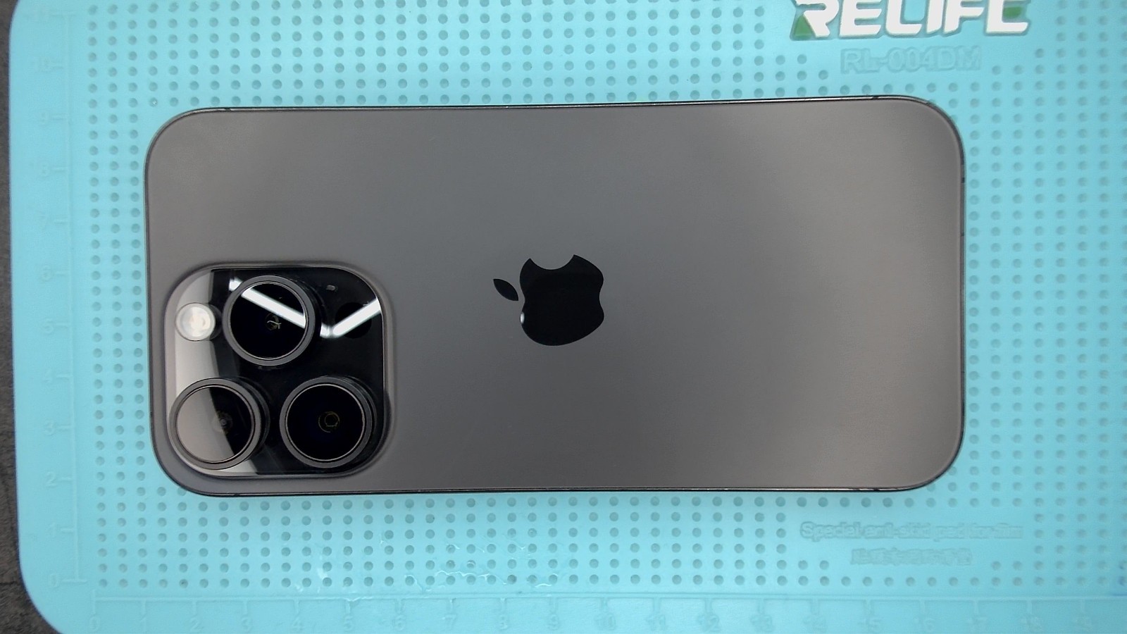 Apple iPhone 15 Pro 128GB Titan Schwarz MwSt nicht ausweisbar – Bild 10