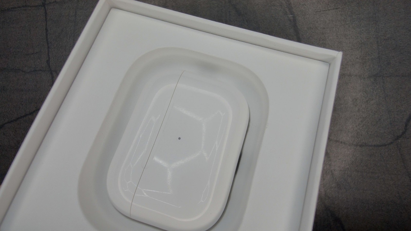 APPLE Air Pods Pro 2nd Gen. - Sehr Gut - AK5224 – Bild 4