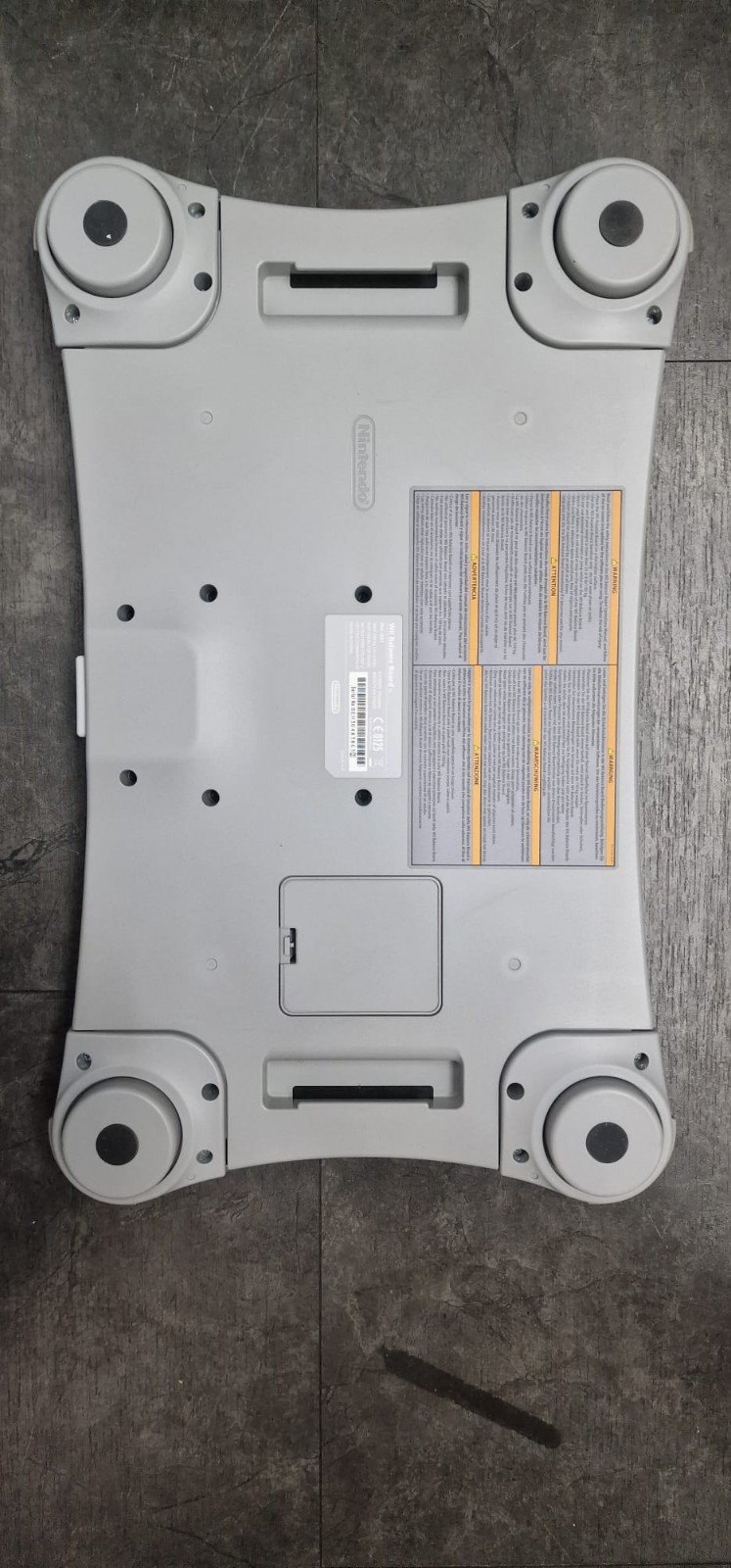 Nintendo Wii Konsole Bundle mit Balance Board, 2 Controller & Spiele und mehr – Bild 11