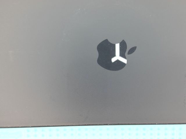 APPLE iPhone 15 256GB Schwarz - Fair - 87% - AK5313 – Bild 6