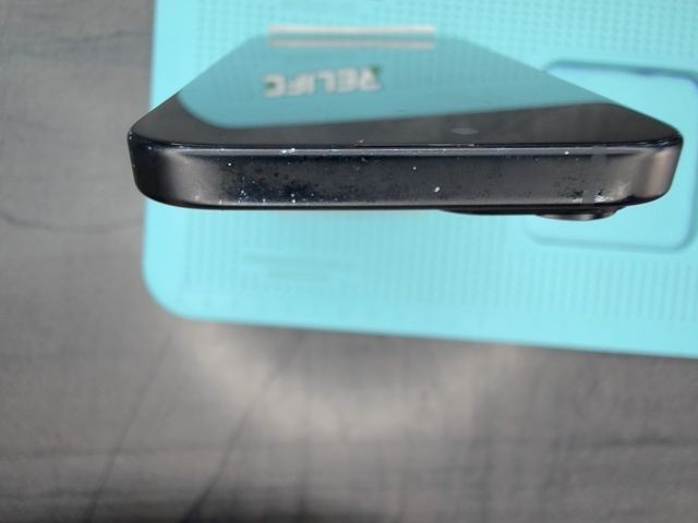 APPLE iPhone 15 256GB Schwarz - Fair - 87% - AK5313 – Bild 9