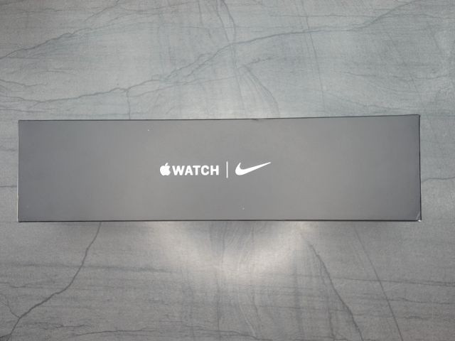Apple Watch 5 Nike+ GPS + LTE 44mm Silber / Schwarz - Fair - 81% - AK5324 – Bild 2