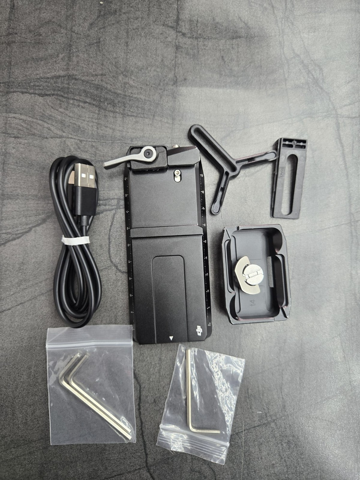 DJI RONIN RS 5 3-Achsen-Gimbal Stabilisator Ronin Carbon Schwarz 3kg Traglast – Bild 9