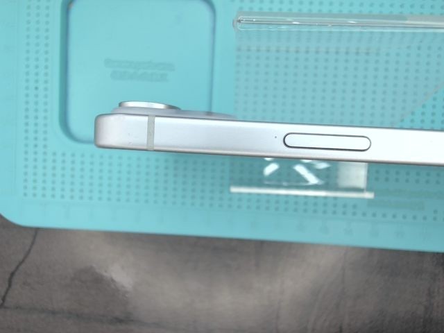 Apple iPhone 15 128GB Blau - Fair - 100% - AK5364 – Bild 6
